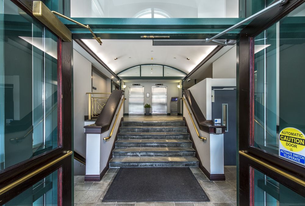 98 N Washington St, Boston, MA 02114